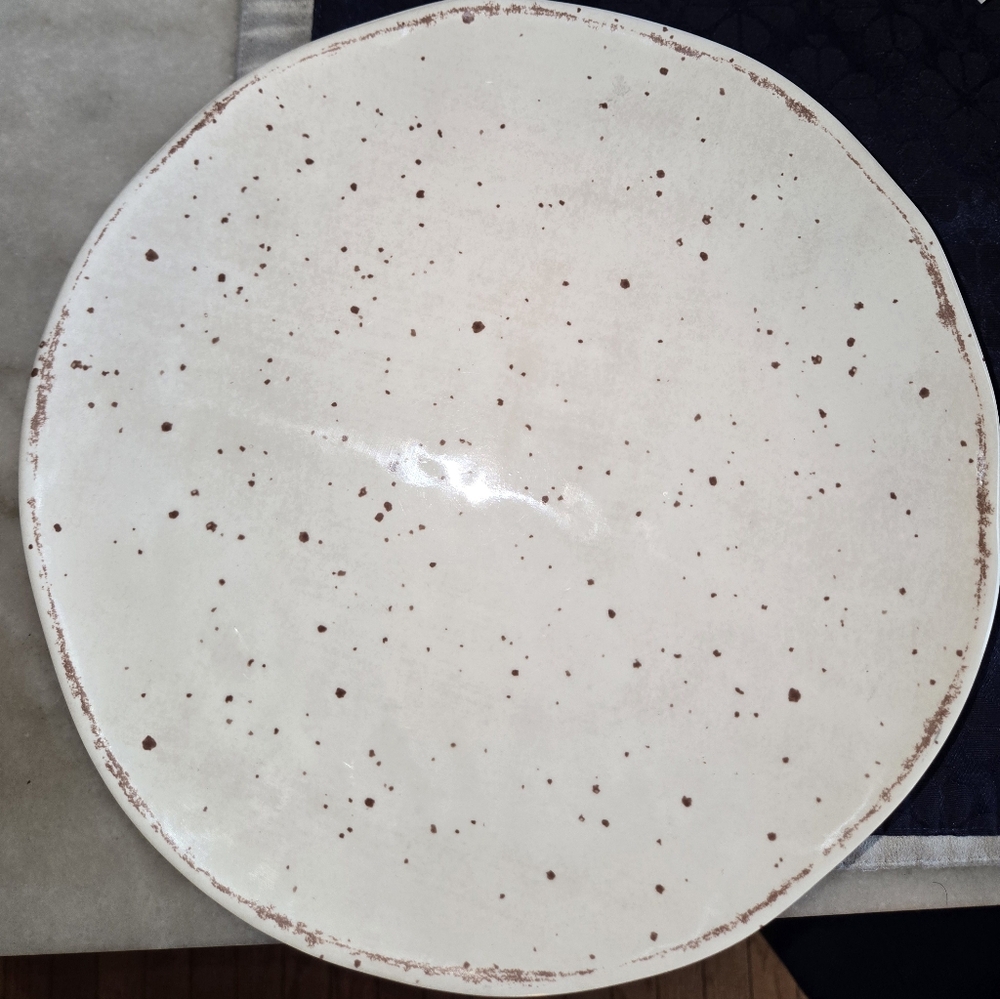 7 Decorative Plates